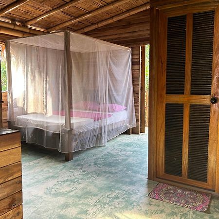 Hostal Corazon De Tagua Palomino Exterior photo